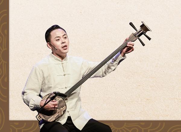 熊竹英在《黑神话：悟空》交响音乐会表演《黄风起兮》。图片由受访者提供