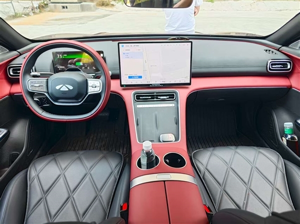 好饭不怕晚!奇瑞风云A9L试驾:油耗、舒适、智能化全无短板