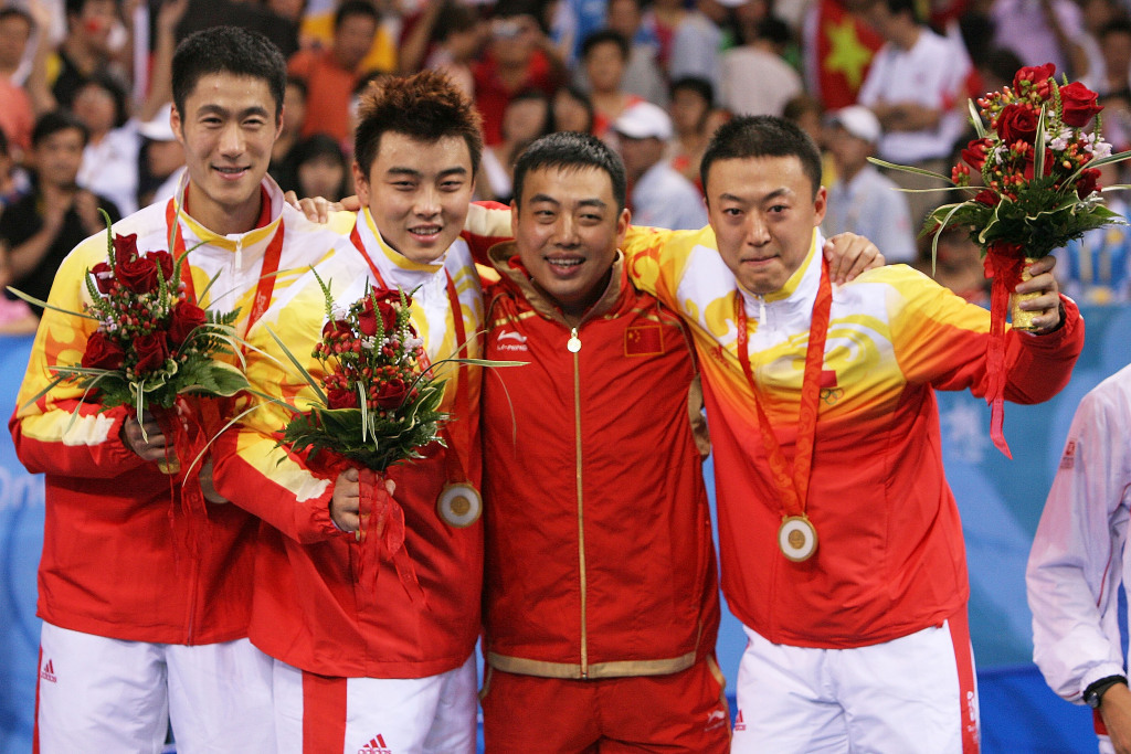 2008北京奥运会,乒乓球男团颁奖仪式。