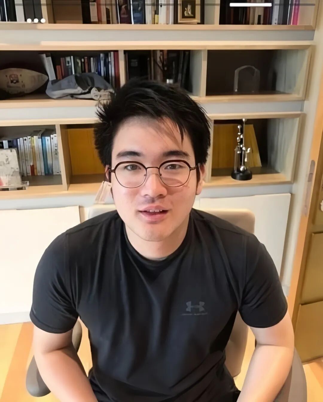 ·服役前的李智昊。(其個人社交媒體賬號)