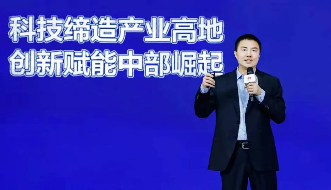 稚晖君,昨夜冲进了科创板