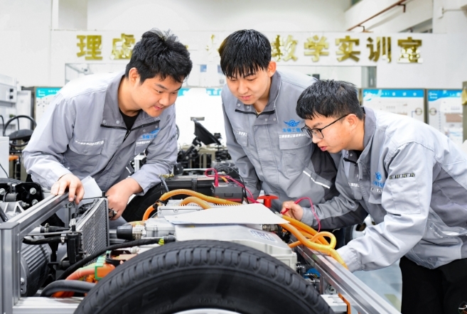 生涯教育,助力大学生找准“职业坐标”