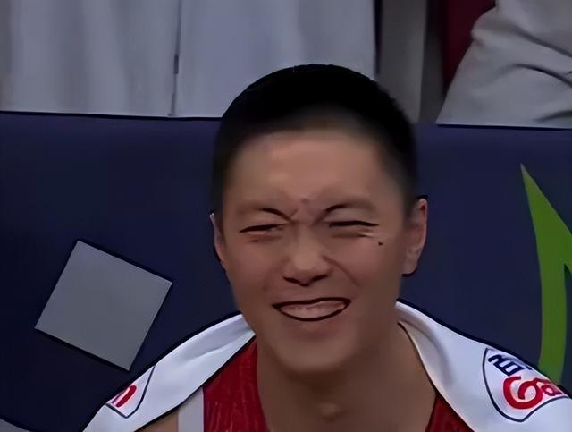 _篮球拉胯什么意思_篮球拉胯是啥意思