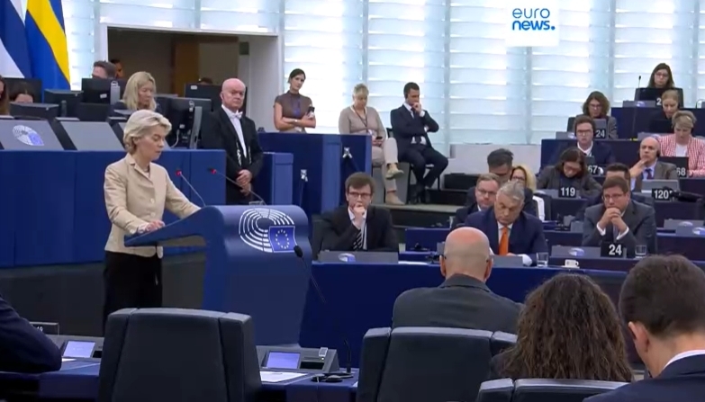 在去年一场欧洲议会会议上,冯德莱恩与欧尔班爆发冲突 视频截图