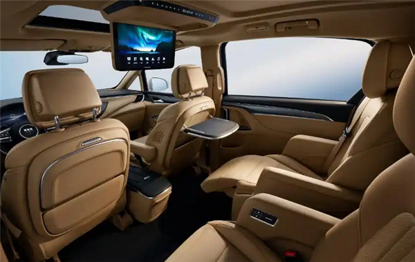 合资绝地反击!别克插电混动MPV GL8陆尚上市:24.99万起