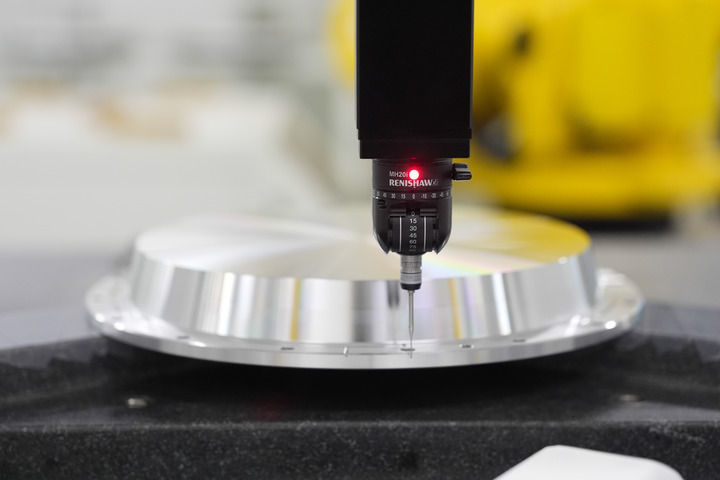 2025年3月20日在宁波江丰电子材料股份有限公司拍摄的智能产线。新华社记者 黄宗治 摄