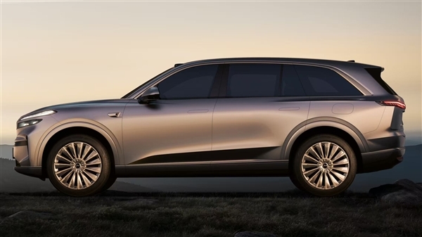 与证件照截然不同!乐道L90云曦金配色官宣:金色外观彰显独特气场