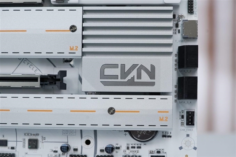 七彩虹CVN X870 ARK FROZEN V14方舟主板评测: 5G网卡+高频内存 锐龙9000舰队新旗舰