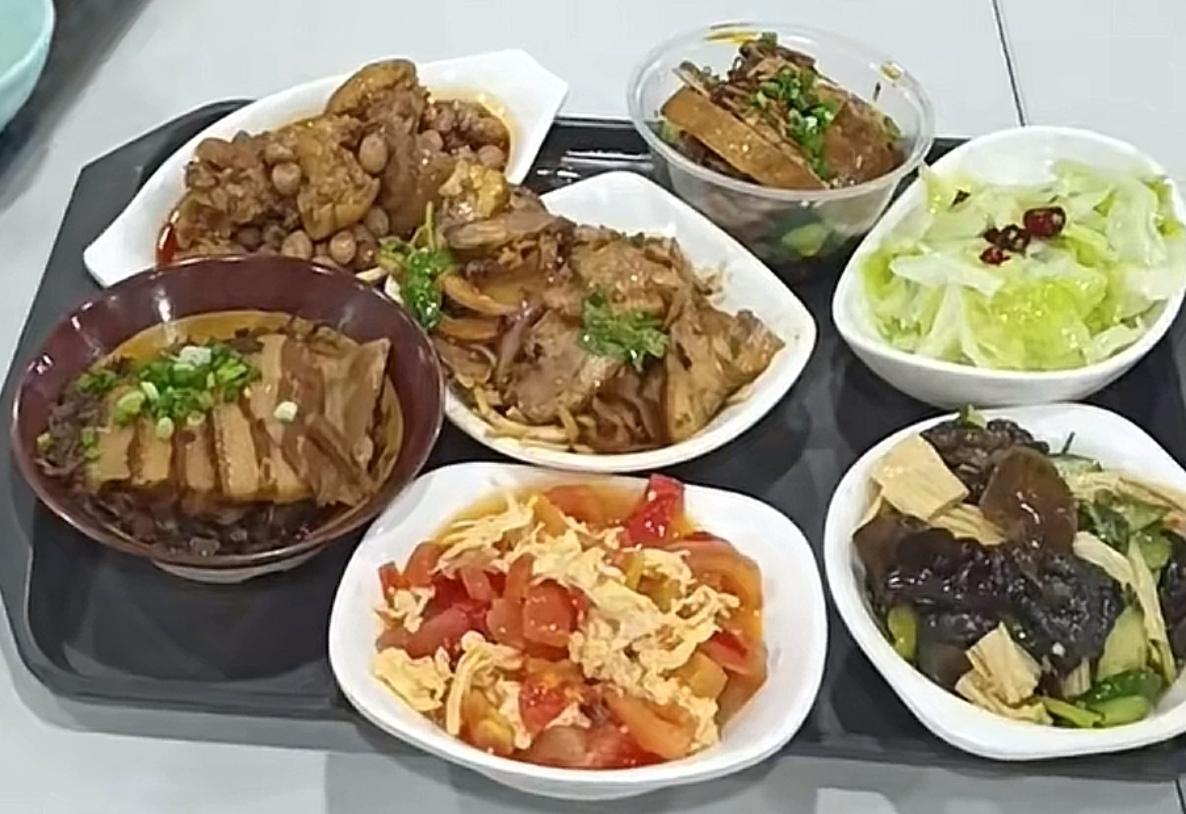 ▲荣昌区政府机关食堂对外开放 图据网友