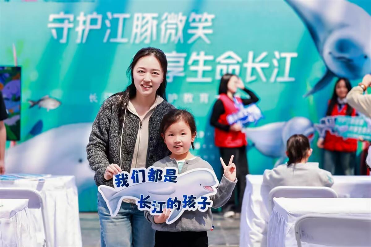 6116dac2407c1abc9e00a9f49a295d13_720.jpg