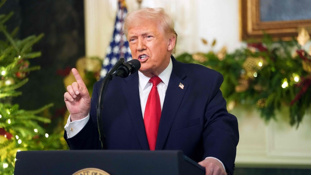 当地时间2025年12月17日,美国华盛顿,美国总统特朗普在白宫外交接待室向全国发表讲话。视觉中国 图