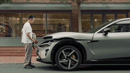 小米 YU7 首测:当一台性能猛兽,开启了顾家模式