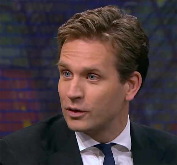 荷兰经济事务大臣文森特·卡雷曼斯10月接受荷兰媒体采访,谈及安世半导体事件。 视频截图