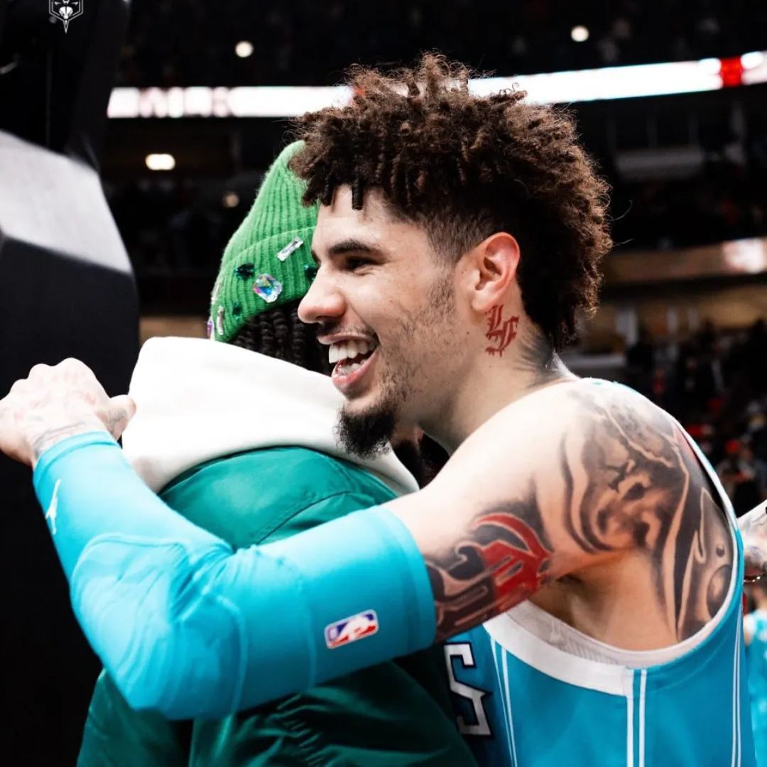 我去,居然是快船!重磅交易来了!直接取关球队!首个离队全明星是他?