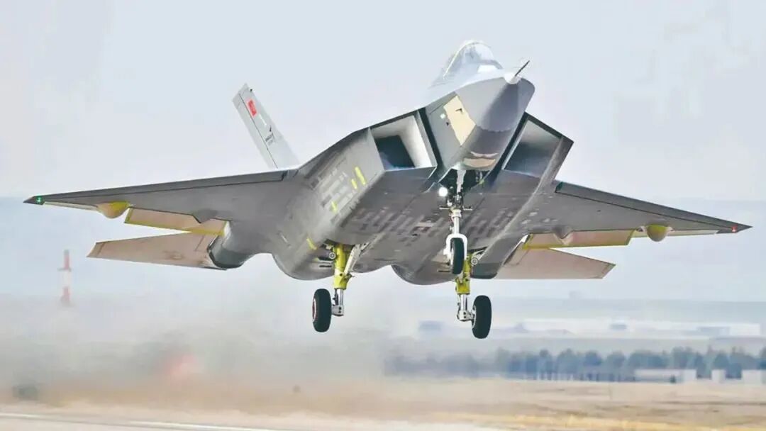 資料圖:土耳其“可汗”戰(zhàn)斗機(jī)(來源:中國國防報(bào))