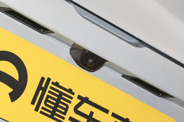 10万级纯电SUV热销背后,零跑B10凭啥这么香?听听首批车主怎么说