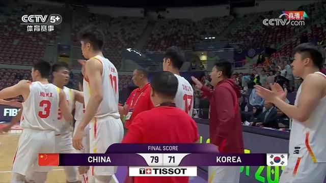 中国男篮八强赛击败韩国晋级四强！胡明轩空