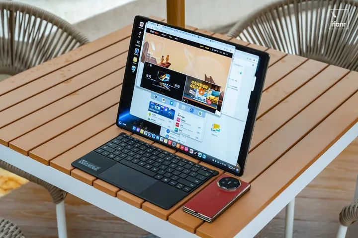 从折叠手机到折叠电脑,华为如何打造折叠宇宙