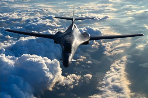 美空军B-1B轰炸机 资料图 图源:美国空军《空天部队》杂志网站