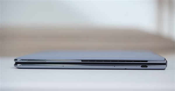华为首款鸿蒙折叠屏电脑!MateBook Fold非凡大师图赏
