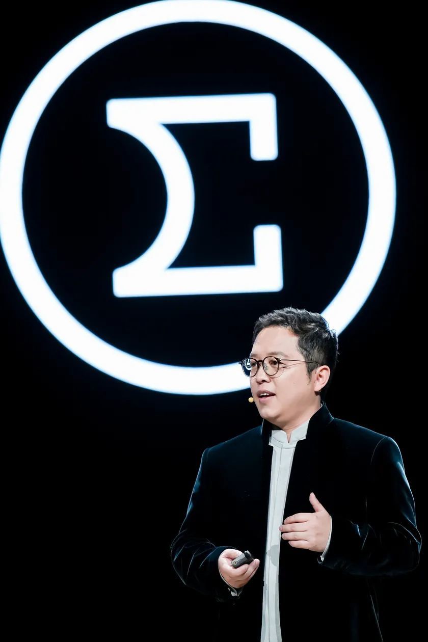 这场发布会,或将开启相机风格新赛道