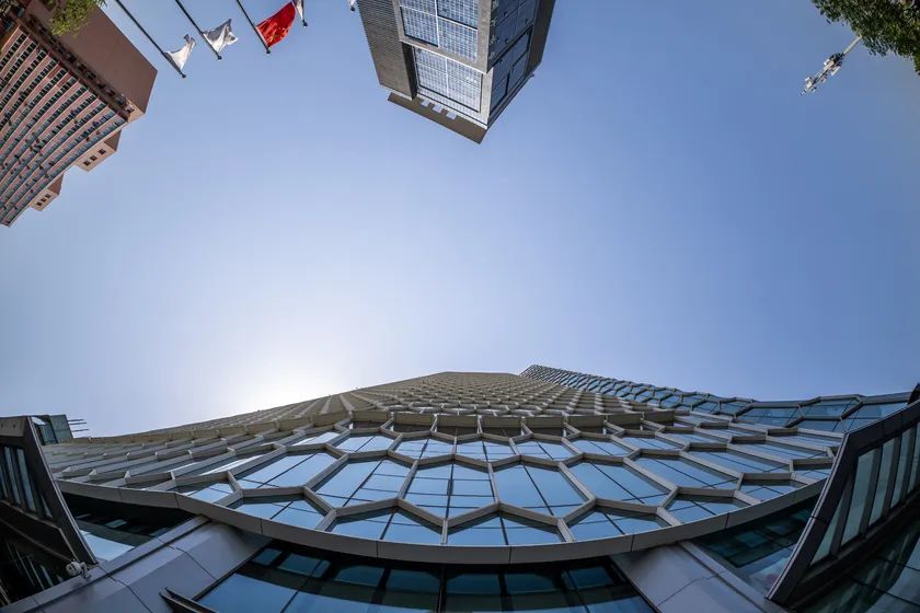 老蛙8-15mm F2.8鱼眼镜头评测 超广角的奇幻之眼