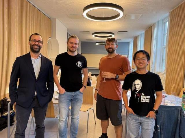 图丨从左至右依次为：Albert Schliesser、Ilia Chernobrovkin、Eric Langman和习翔（来源：习翔）