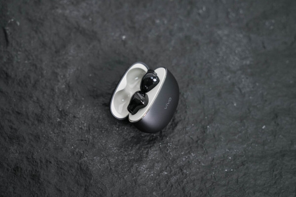 半入耳降噪新标杆:vivo TWS Air3 Pro重新定义最强“苹”替