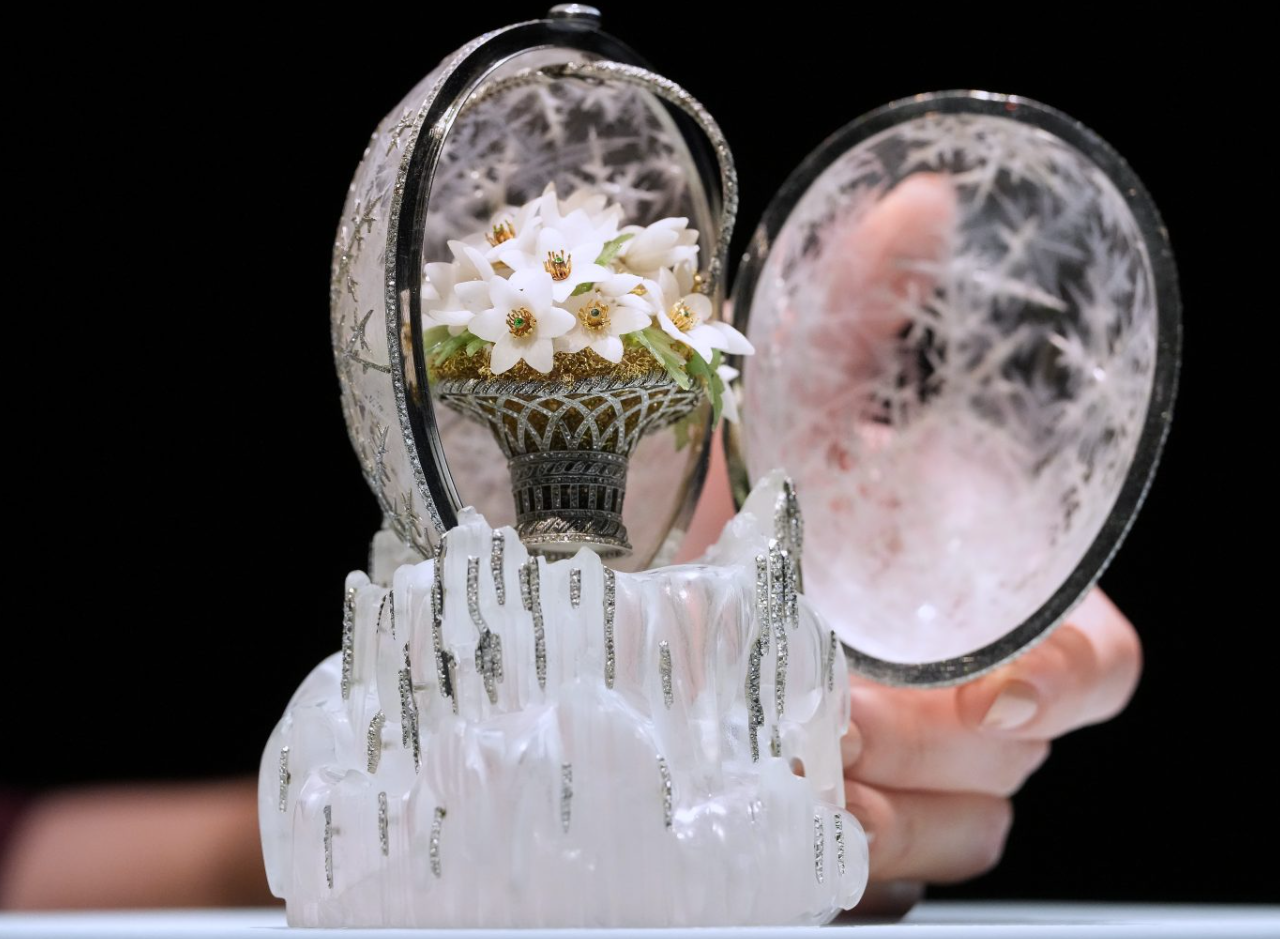 被拍卖的法贝热帝国彩蛋“冬”。图源:美媒