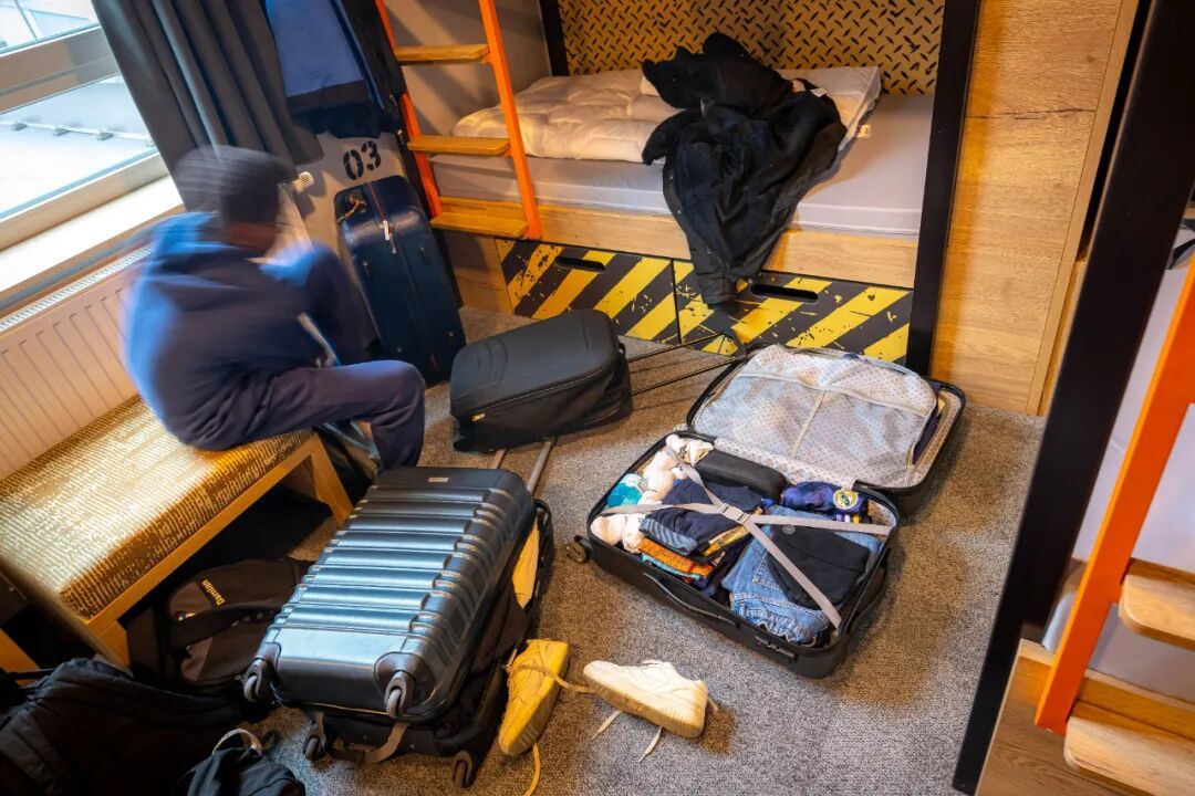 青年旅舍的创立源于“年轻的心”之间的共享,而非简单粗暴的年龄划分。(图/IC Photo)