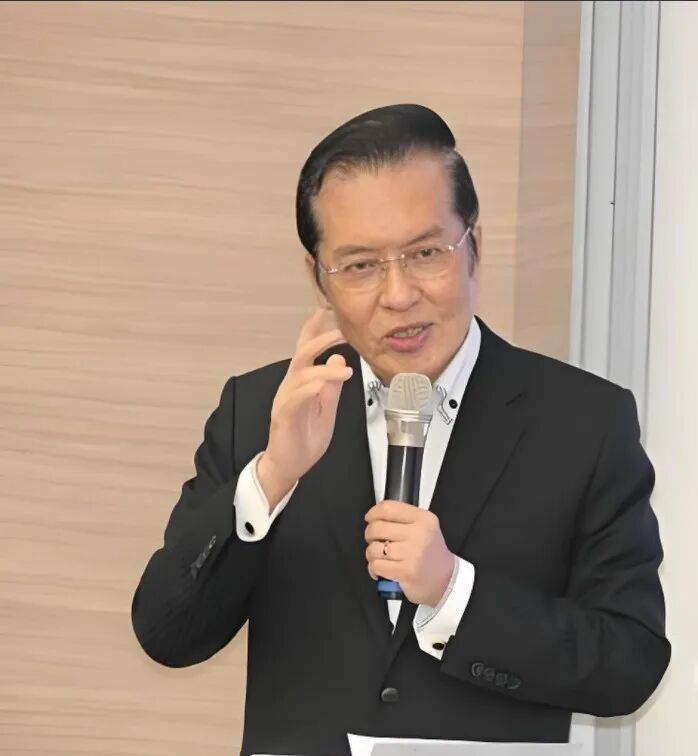 张荣恭