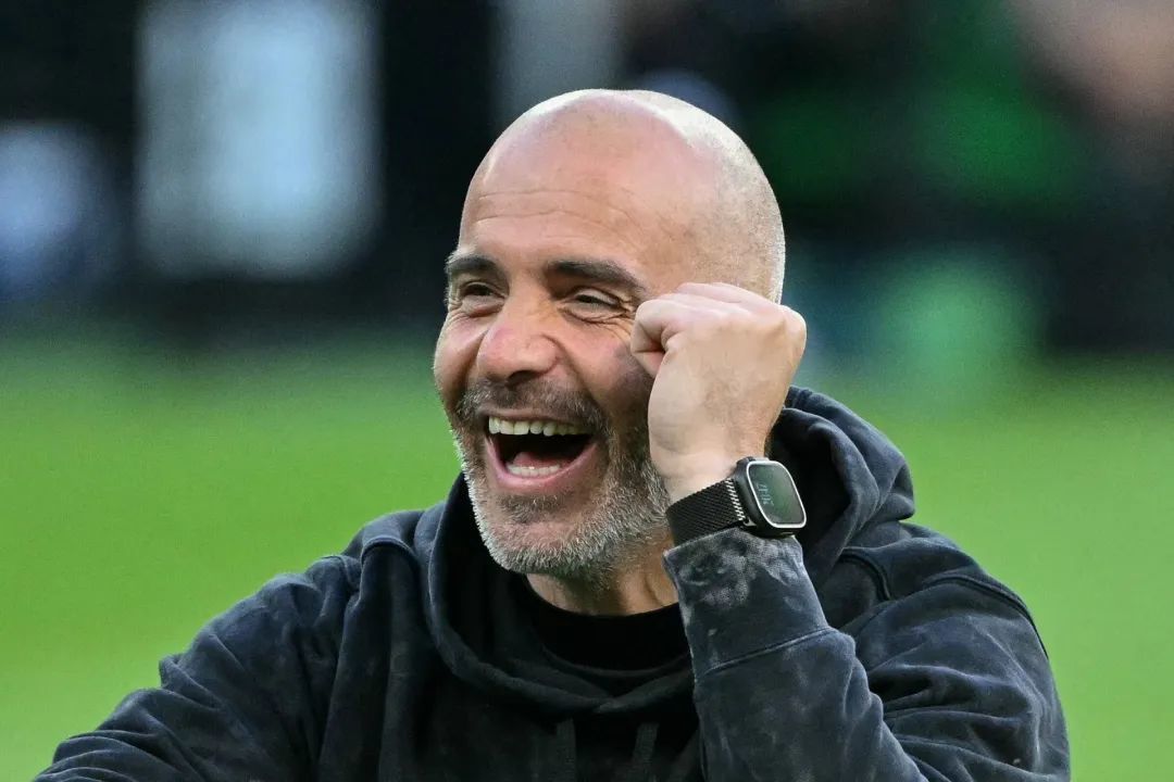 欧战全满贯!切尔西4-1首夺欧协联冠军!安东尼泪洒赛场