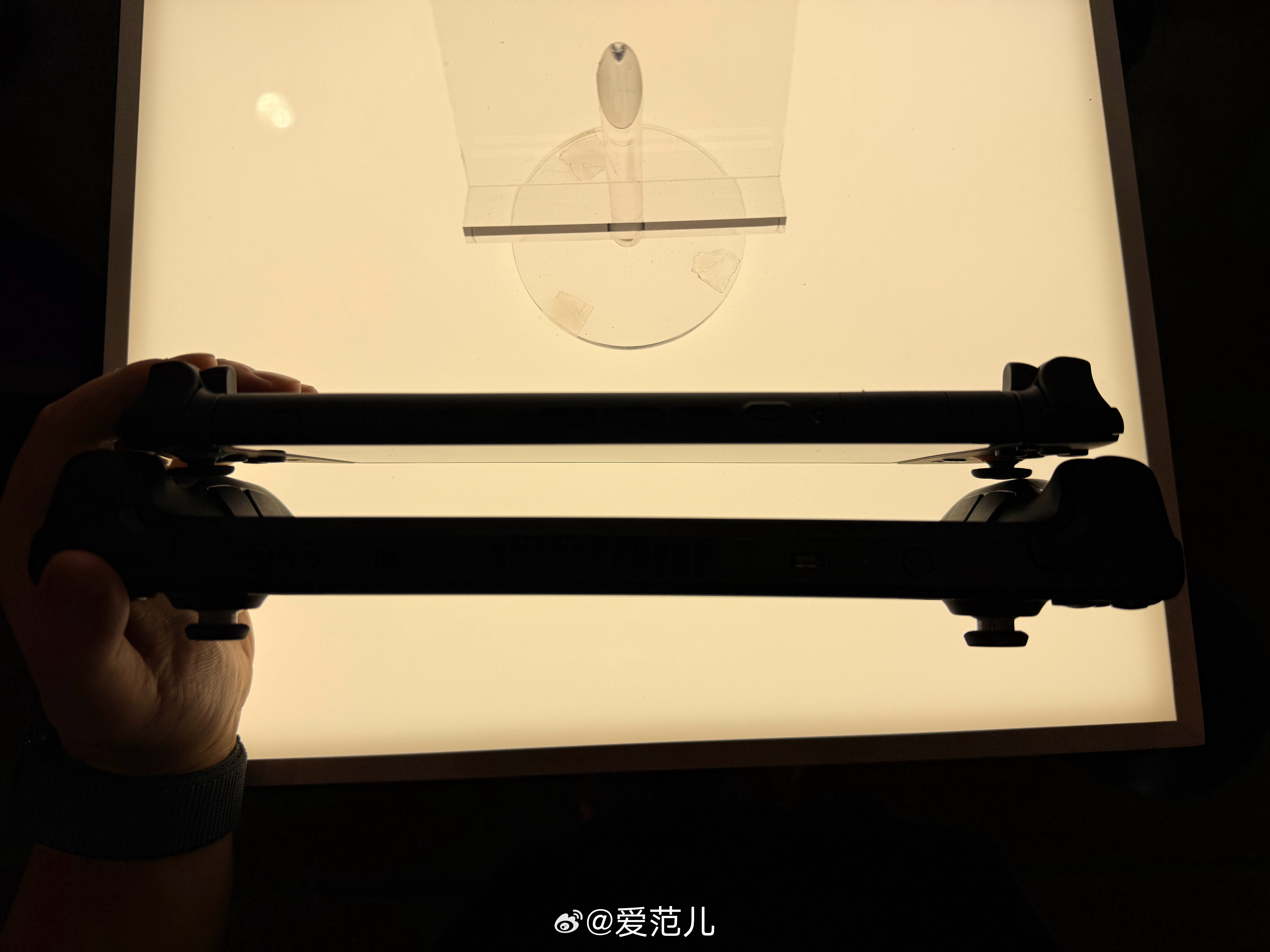 我们提前玩到任天堂Switch 2 啦[彩虹屁] 爱范儿参加了任天堂
