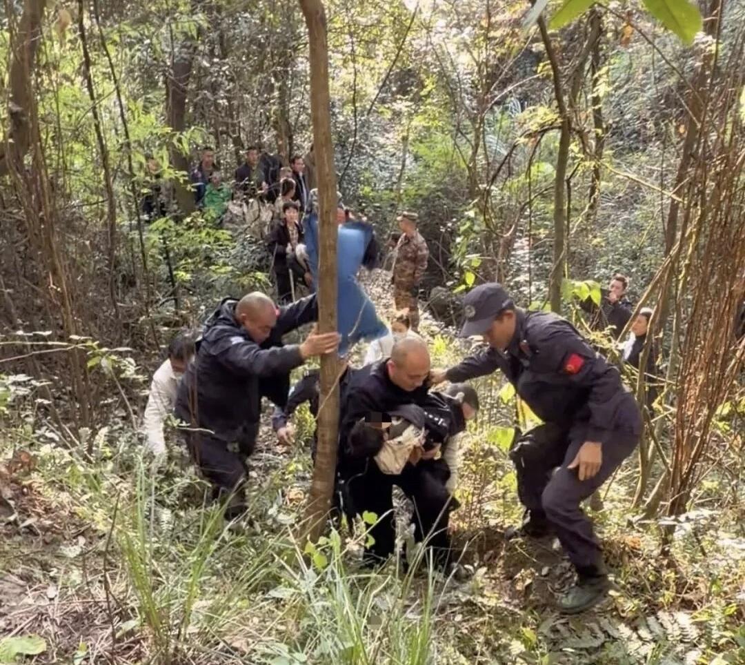 救援現場(chǎng)