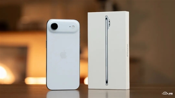 全面测完iPhone 17系列:苹果真让我觉得有点陌生