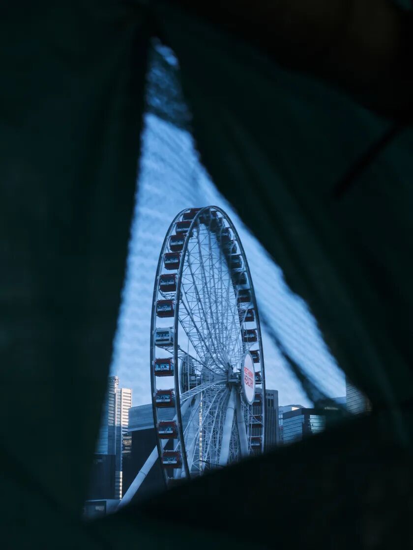 中画幅的街头革命:富士GFX100RF香港漫游