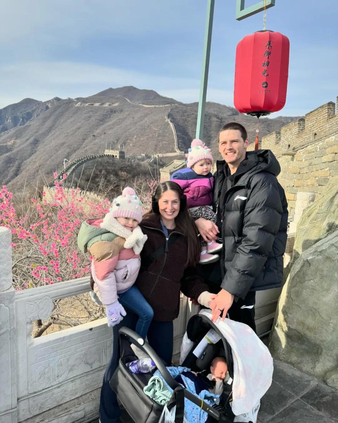 新归化启动!中国男篮也有自己的詹姆斯,这球风太残暴了,不输字母哥