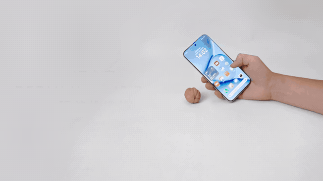 IT之家 REDMI Note 15 Pro+ 屏幕砸核桃挑战.2025-08-21 14_11_16