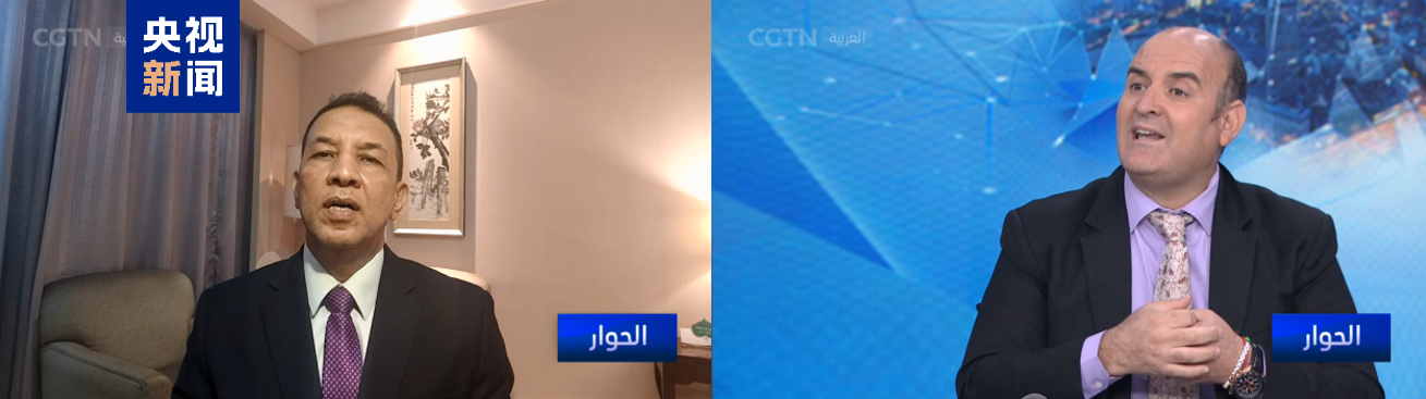 △埃及贸工部经济顾问希沙姆&middot;巴克尔（左）阿尔及利亚评论员鲁特菲&middot;穆卡达姆（右）