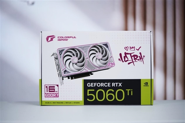 七彩虹iGame RTX 5060 Ti Ultra W DUO 16GB OC显卡图赏