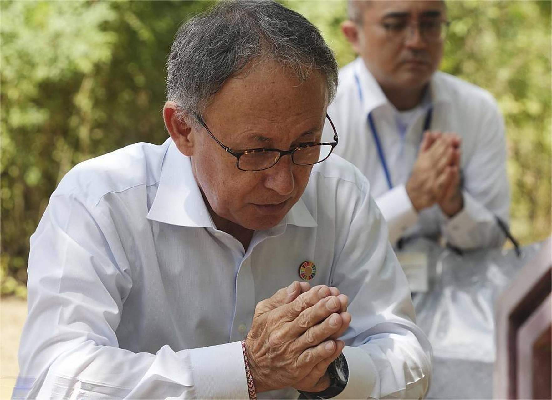 2023年7月4日,玉城丹尼拜祭琉球国墓地遗址