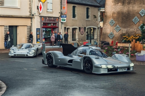 世界唯一一辆!保时捷发布可合法上路的勒芒赛车