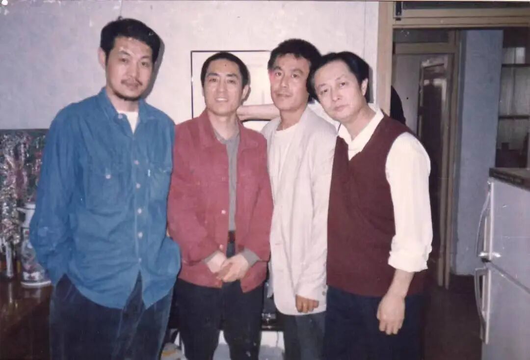 芦苇与张艺谋、吕乐、赵季平合影(从左至右)