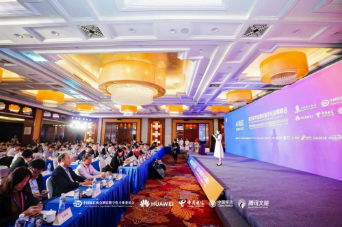 鹿马智能火力全开,AI解锁酒店数字化无限可能