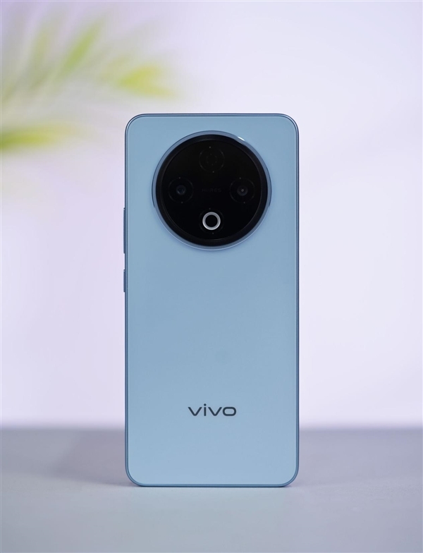 超强霸榜续航第一! vivo Y500评测:无敌的续航王者