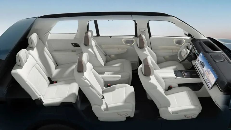 领克900、星耀8相继爆单,汽车竞争逻辑彻底变了