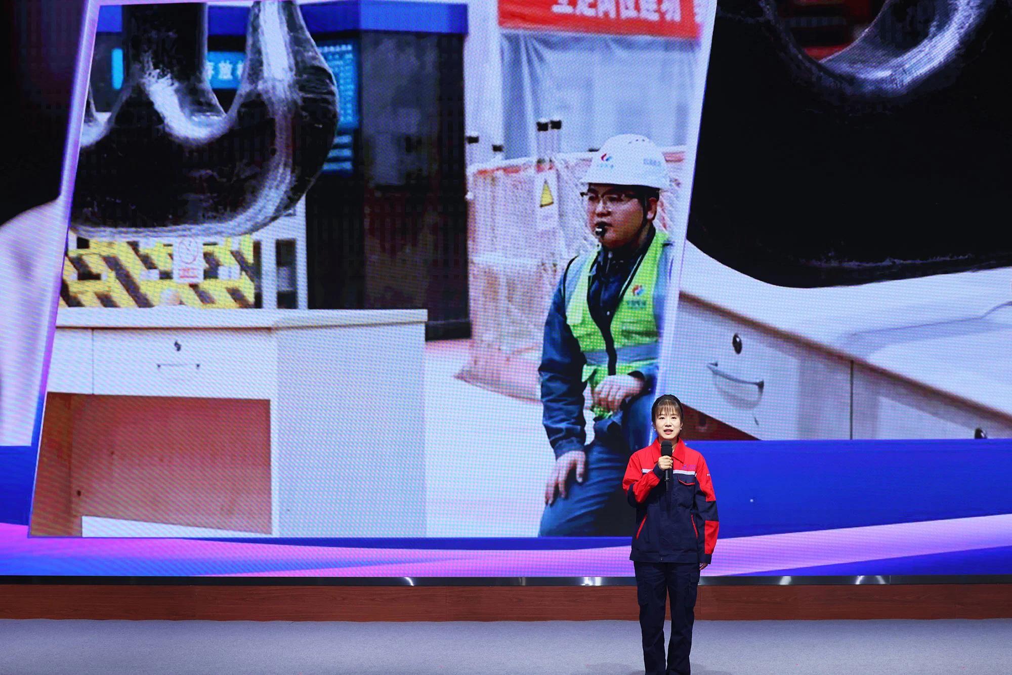 田得梅 中国电建水电四局天车班班长