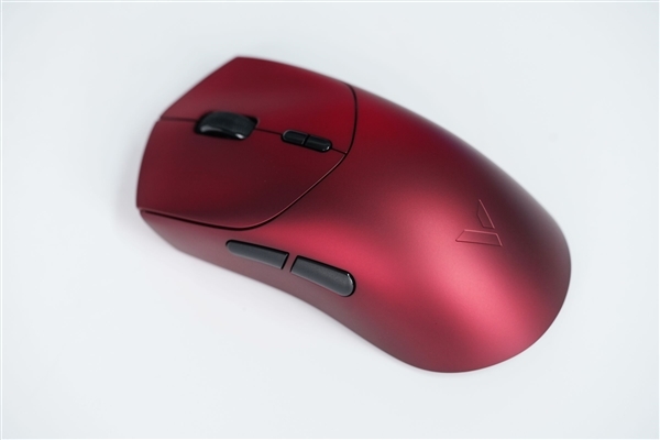 质感金属漆涂装!雷柏VT7二代系列鼠标图赏