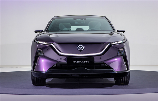 马自达打过的最富裕的仗!全新EZ-60亮相48小时订单破万