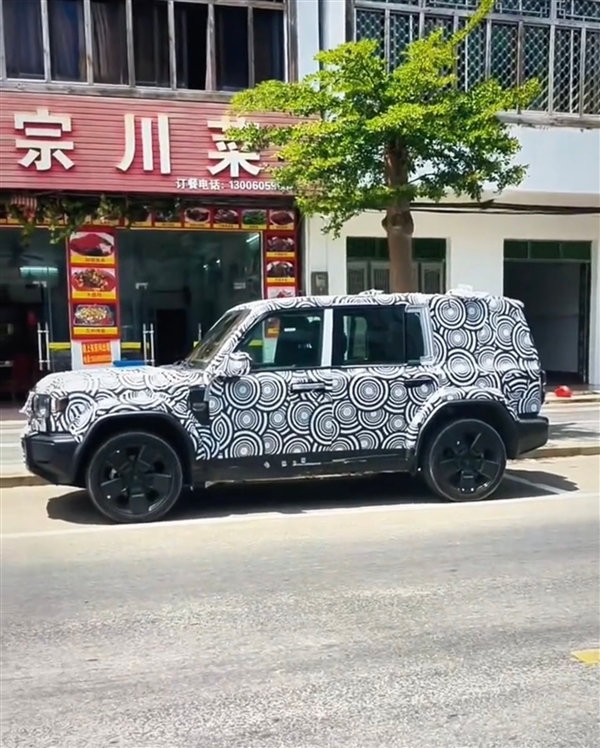 虎里虎气 奇瑞iCar V27谍照曝光:年轻人的第一台“路虎卫士”